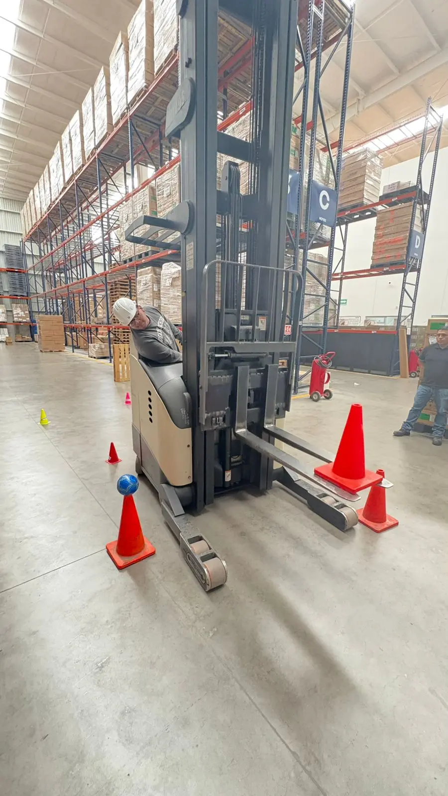 Icono de cursos presenciales en Taddle Training